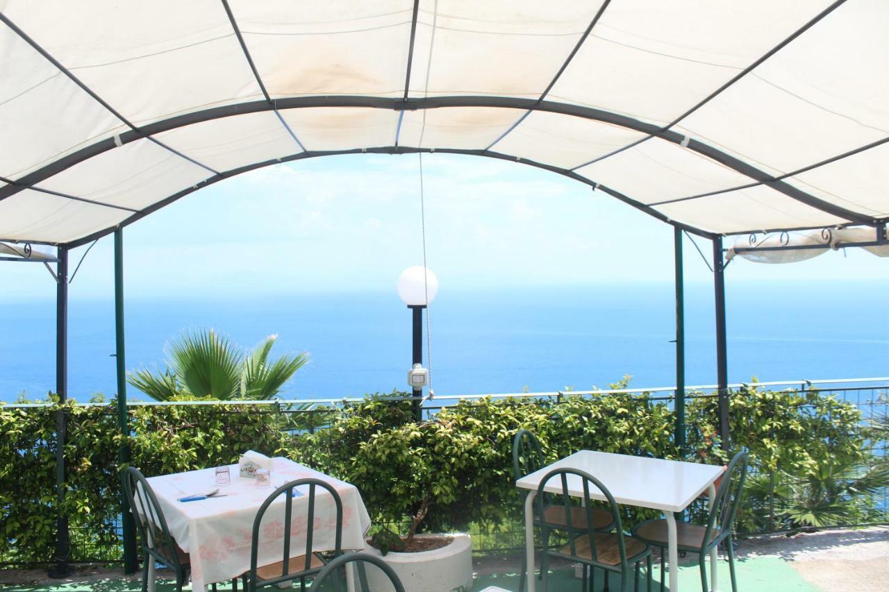 Casa Hermosa Bed & Breakfast